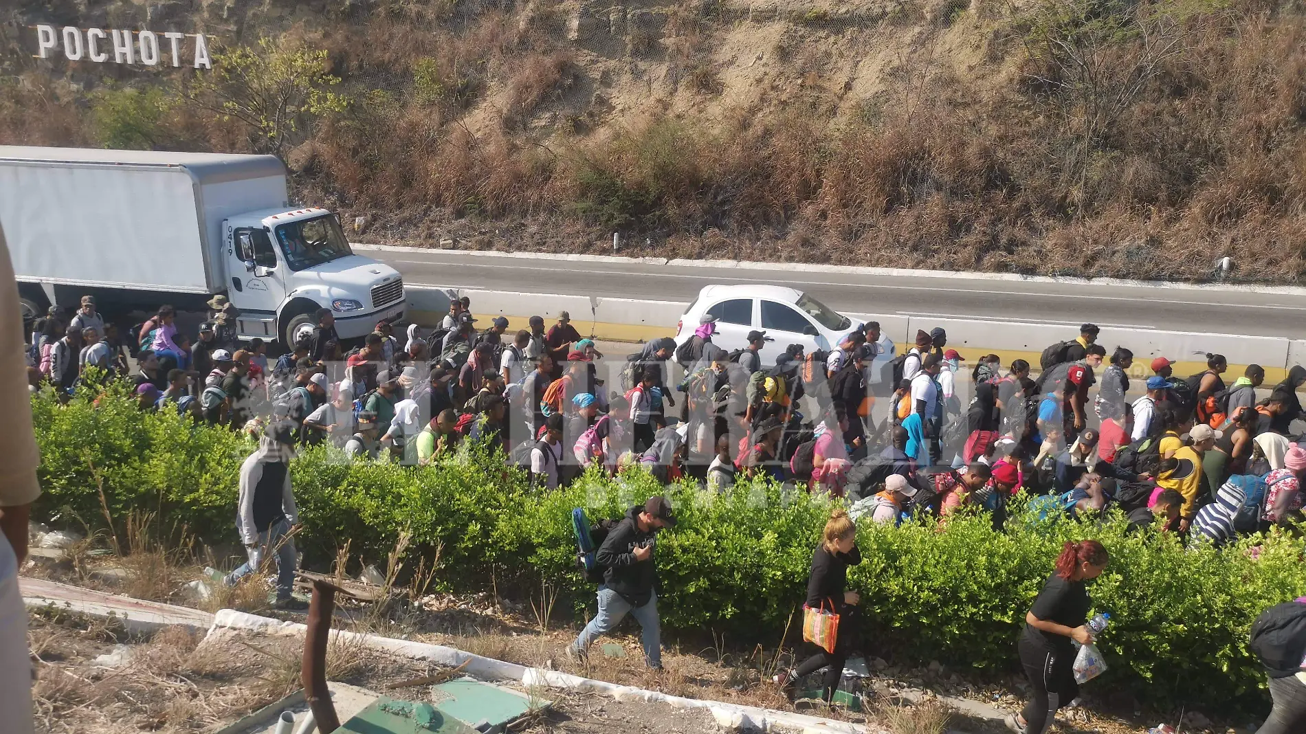 caravana migrante grande